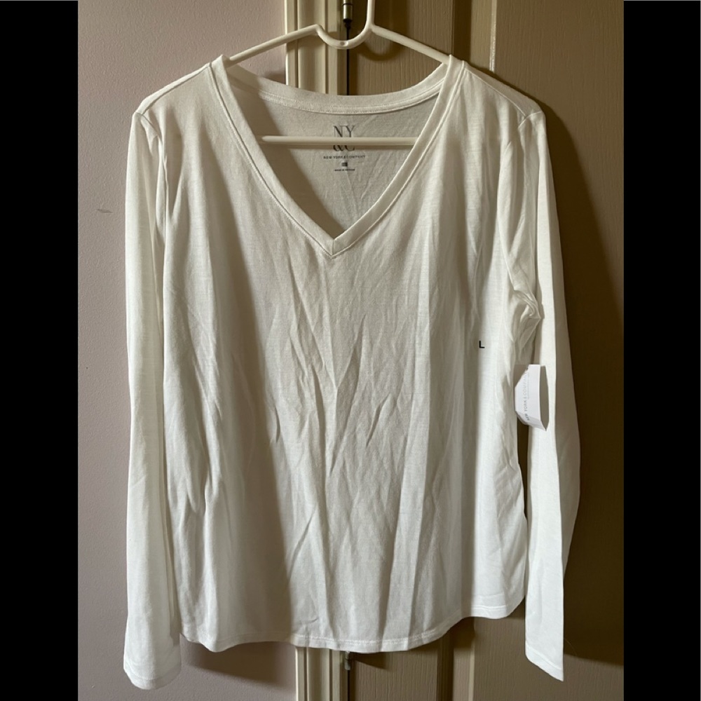New York and Company Large NWT white long sleeve